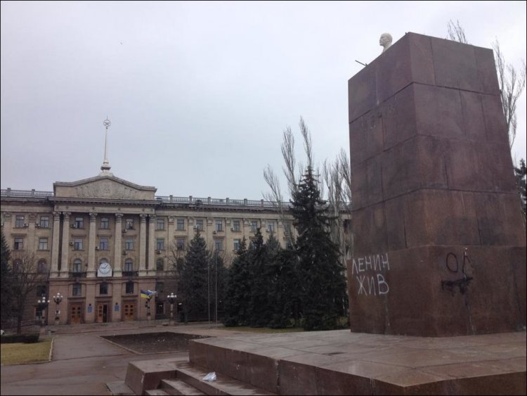 В Николаеве восстановили памятник Ленину