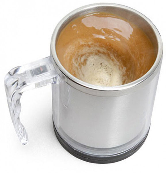 Чашка с пропеллером – забудьте о чайных ложечках