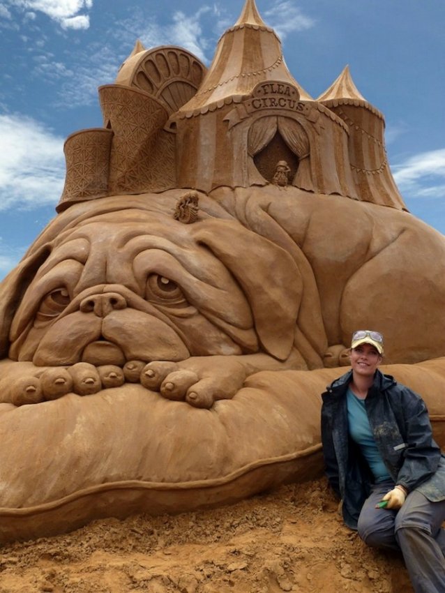 Гигантские скульптуры из песка Сюзанны Руселер
