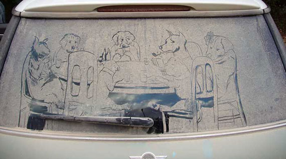 Рисунки на грязных машинах