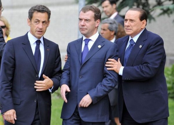 Смешные фотографии президента Медведева