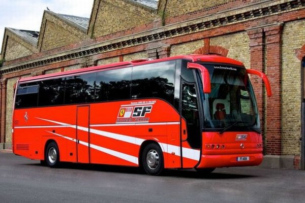 Автобус Михаэля Шумахера будет продан на аукционе