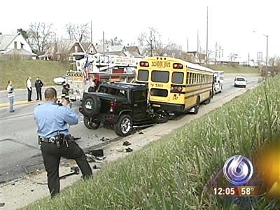 School bus vs Hummer