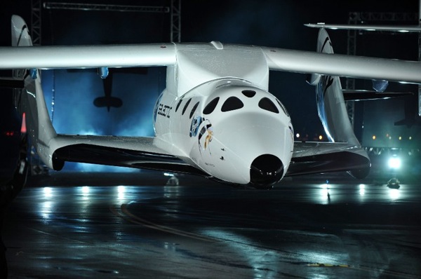 Первый частный космический корабль SpaceShipTwo